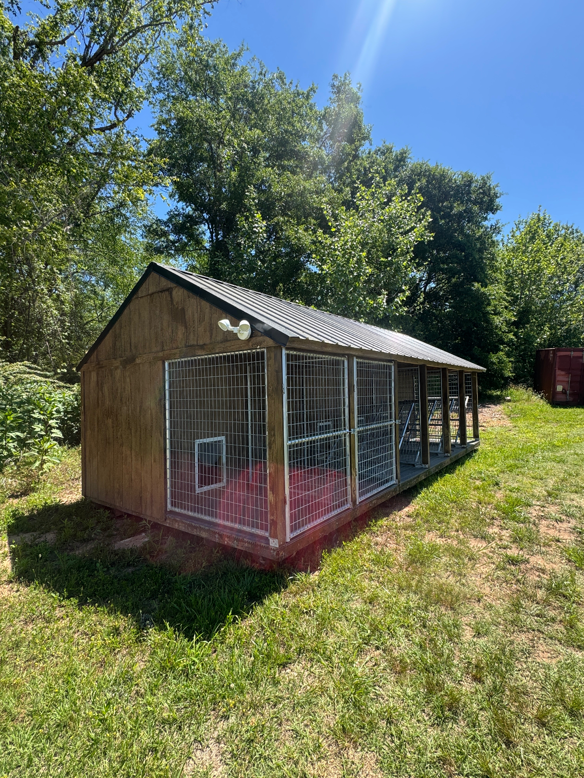 11' x 24' Parton Sheds-Pickens! Repo special! Save on this 11x24 dog kennel with spray foam insulation!  for sale in Pickens, SC